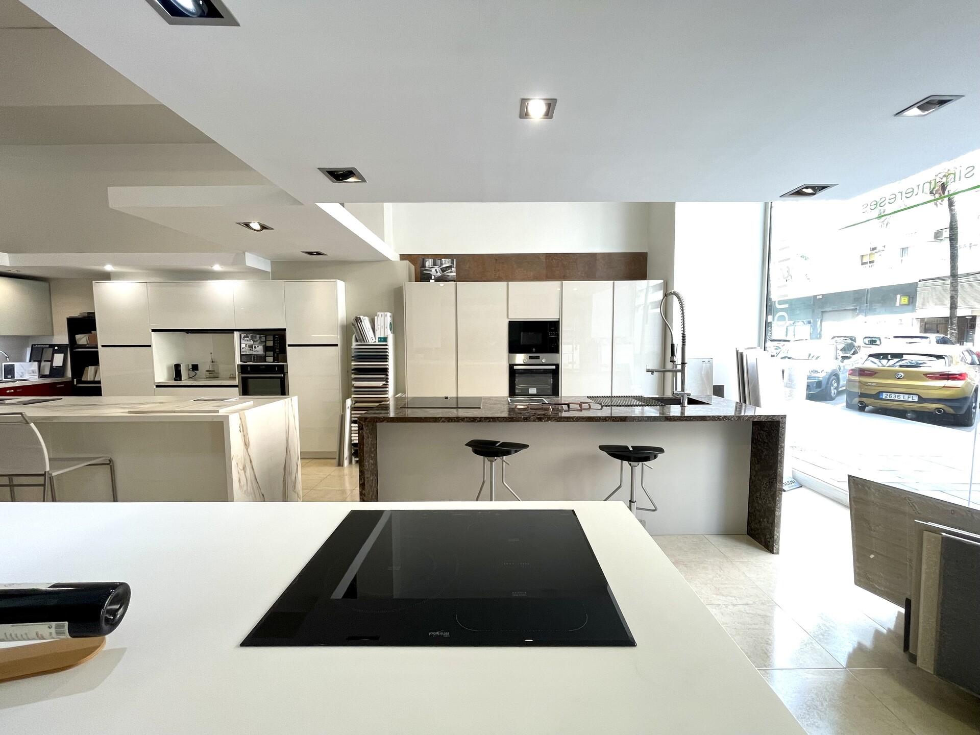 Local en venta en Benipeixcar-Raval