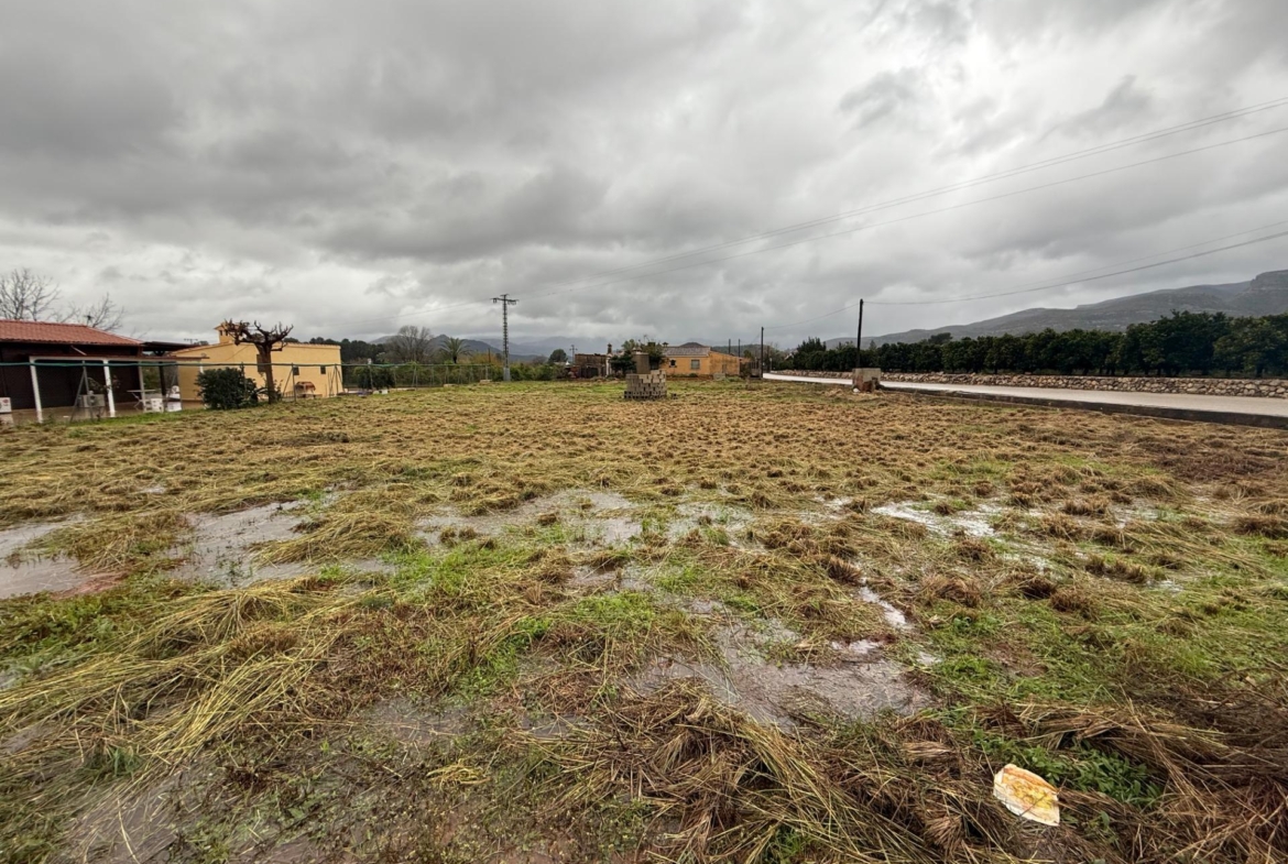 Terreno Rústico de 1.800 m² en Marchuquera, Palma de Gandía