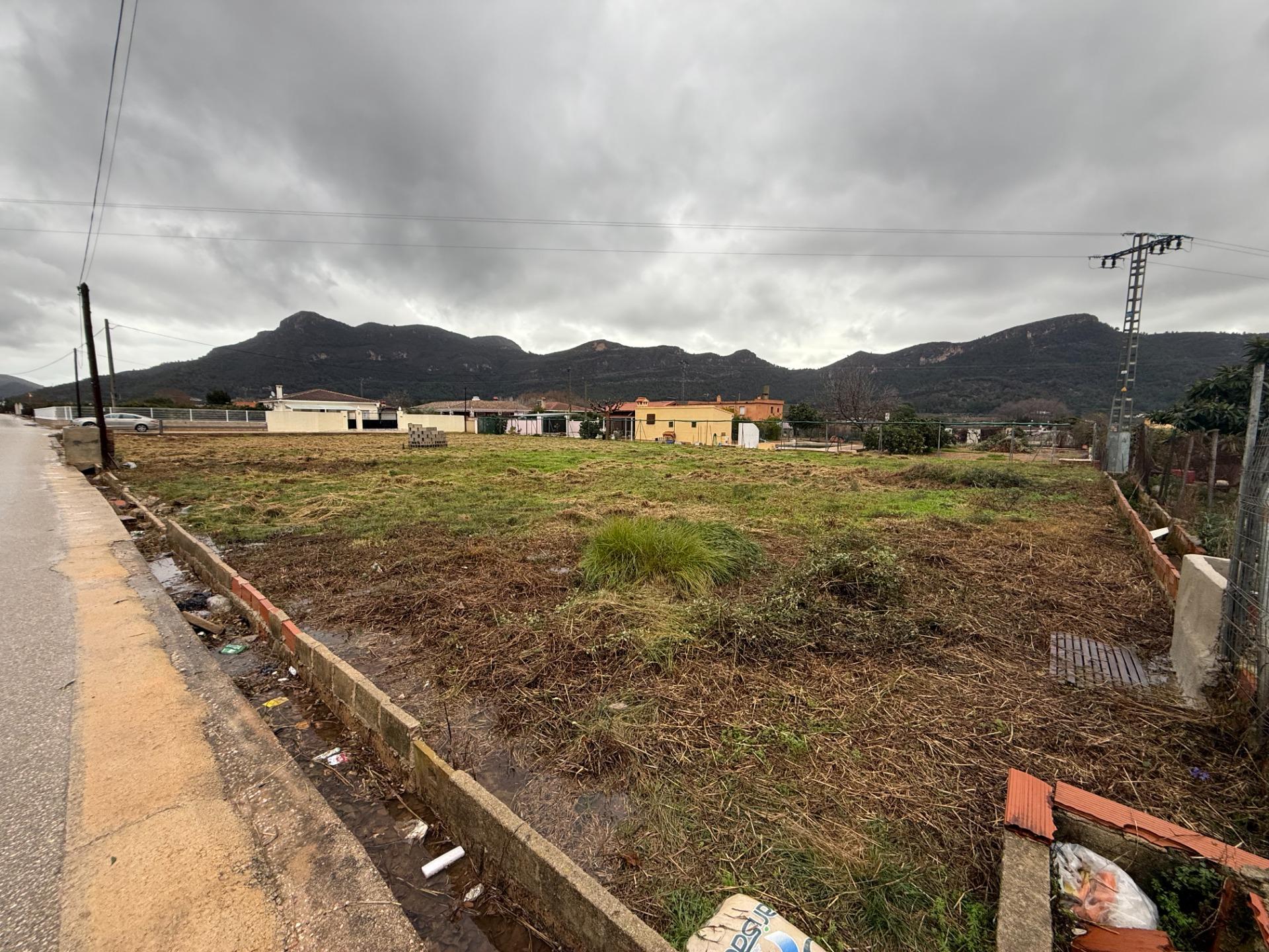 2-5-20 Terreno Rústico de 1.800 m² en Marchuquera, Palma de Gandía
