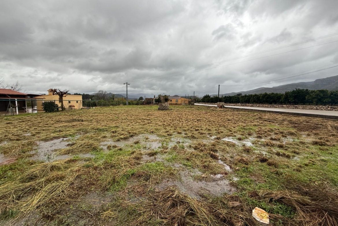 Terreno Rústico de 1.800 m² en Marchuquera, Palma de Gandía