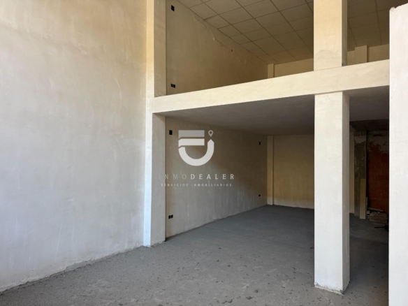 Local comercial en zona Corea – Gandia