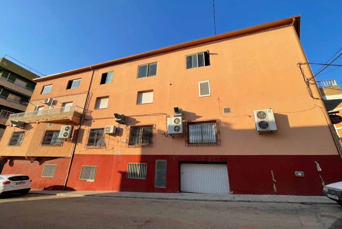 Dos Viviendas Independientes de 150 m² Cada Una