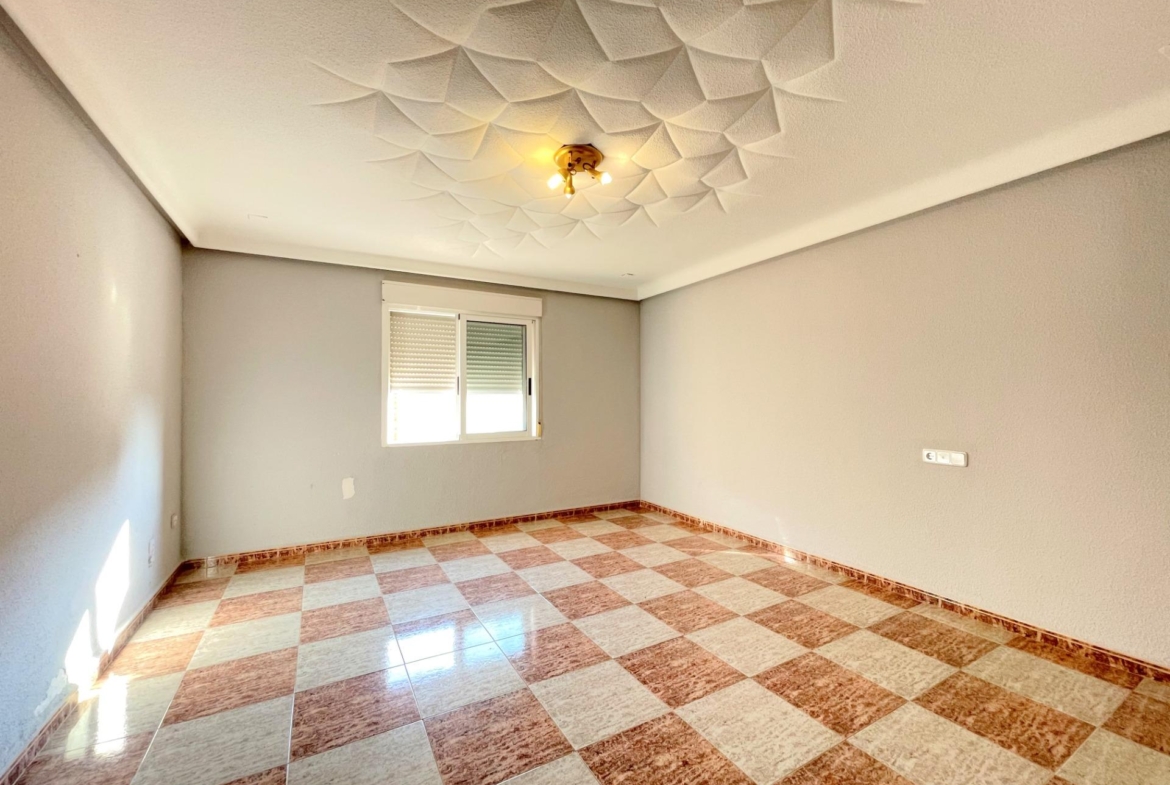 Dos Viviendas Independientes de 150 m² Cada Una