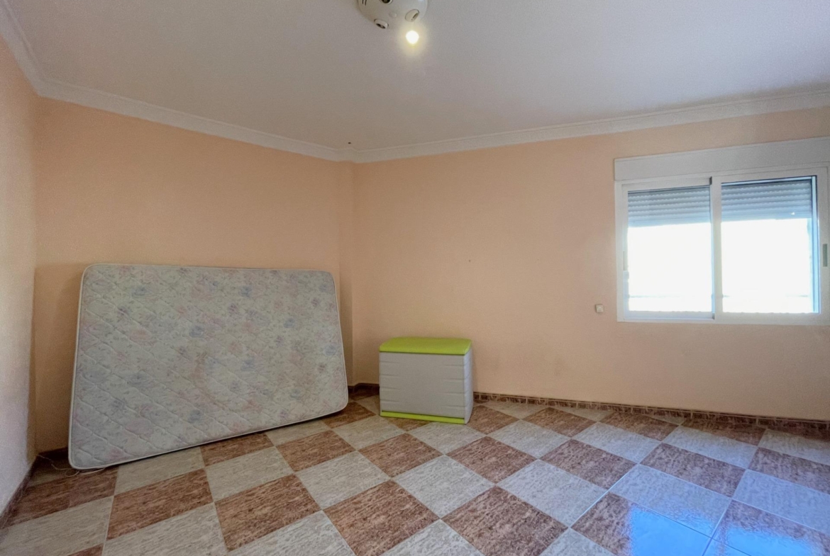 Dos Viviendas Independientes de 150 m² Cada Una