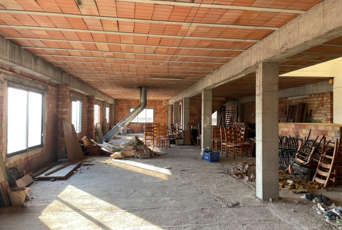 Dos Viviendas Independientes de 150 m² Cada Una