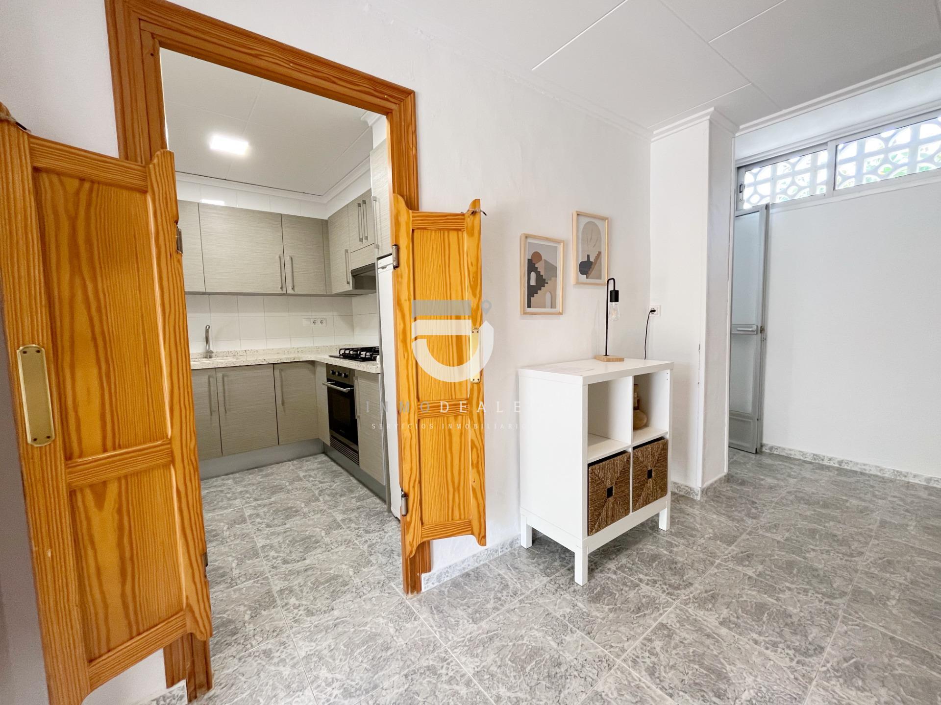 CASA EN OLIVA NOVA