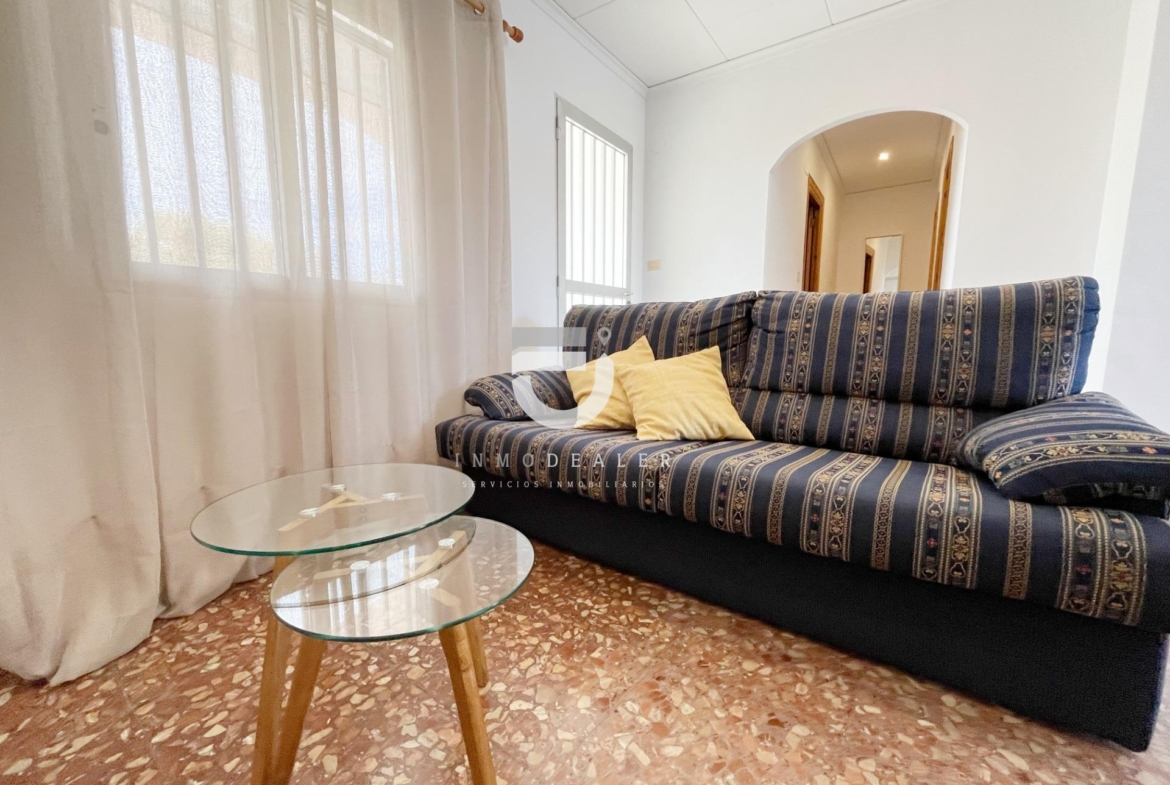 CASA EN OLIVA NOVA