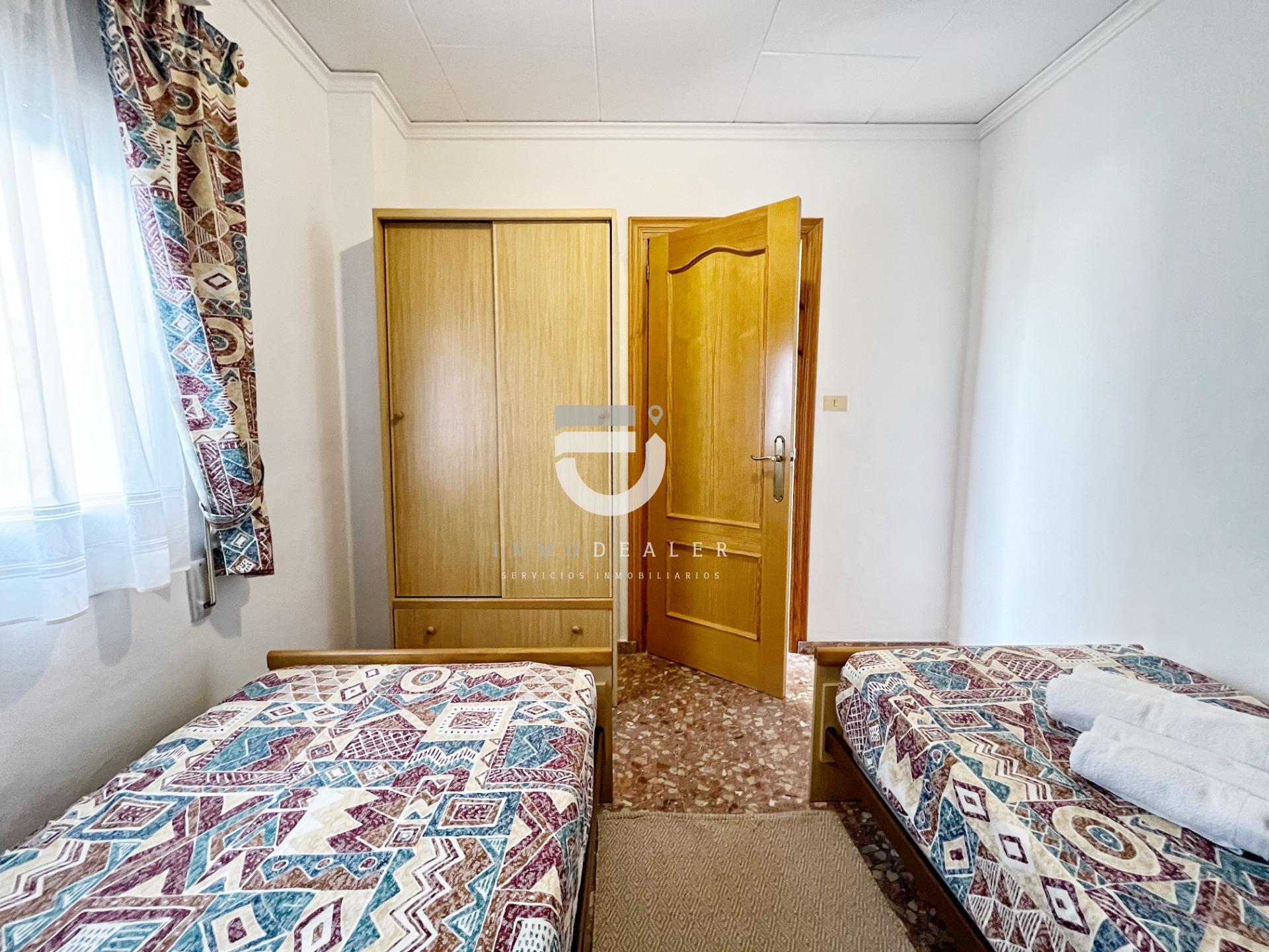CASA EN OLIVA NOVA
