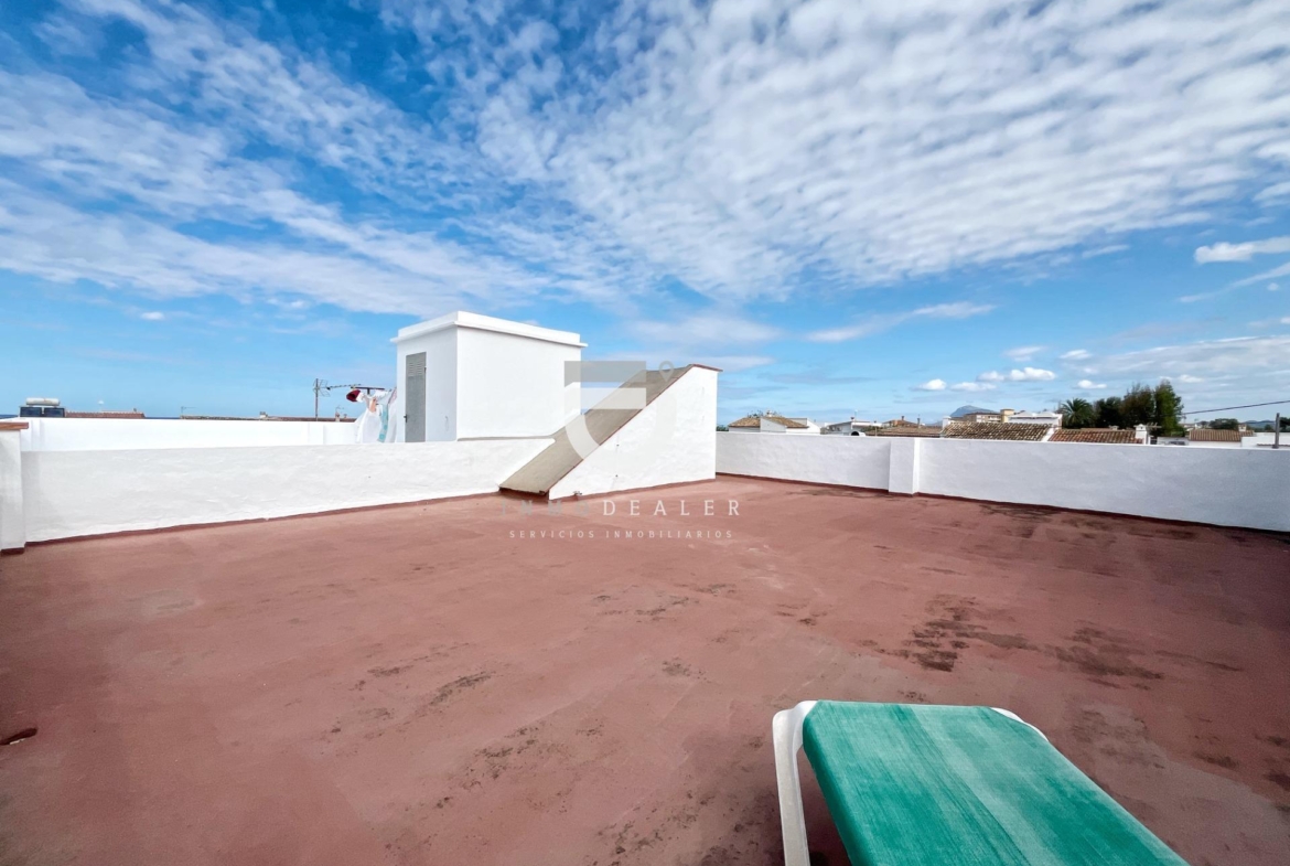 CASA EN OLIVA NOVA