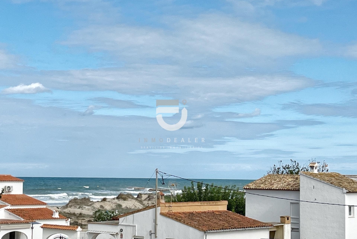 CASA EN OLIVA NOVA