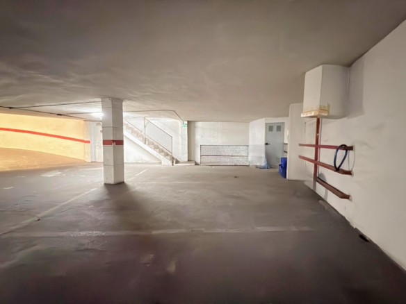 PLAZA DE GARAJE DE 18 m² FRENTE AL NUEVO HOSPITAL DE GANDÍA
