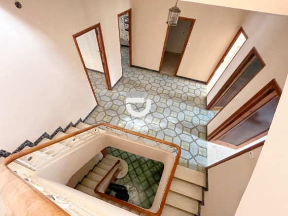 CASA SEÑORIAL EN PEGO