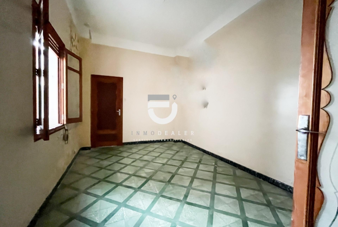 CASA SEÑORIAL EN PEGO