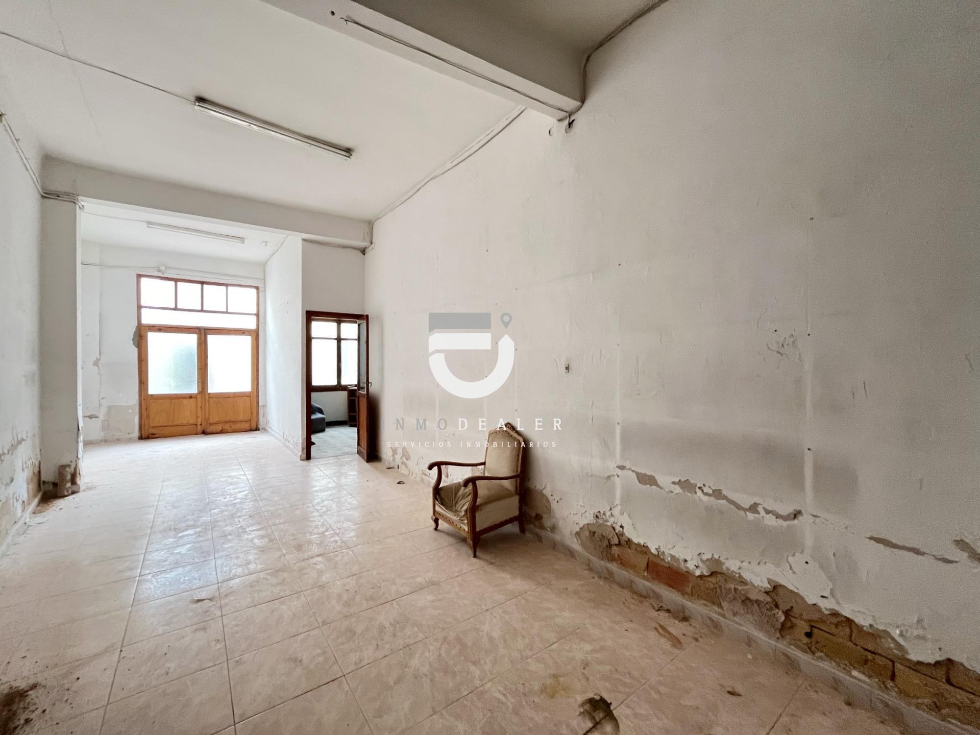 CASA SEÑORIAL EN PEGO