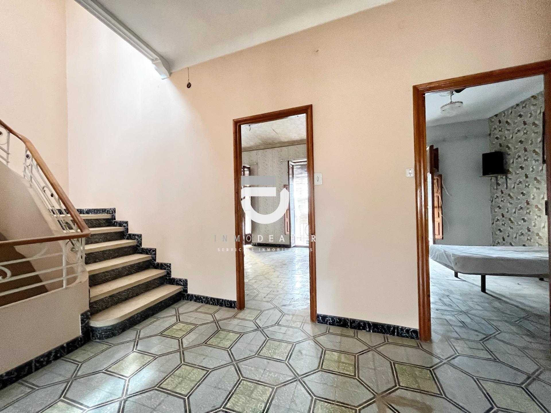 CASA SEÑORIAL EN PEGO