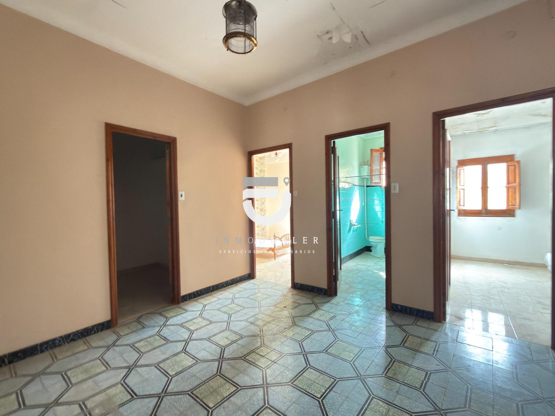 CASA SEÑORIAL EN PEGO