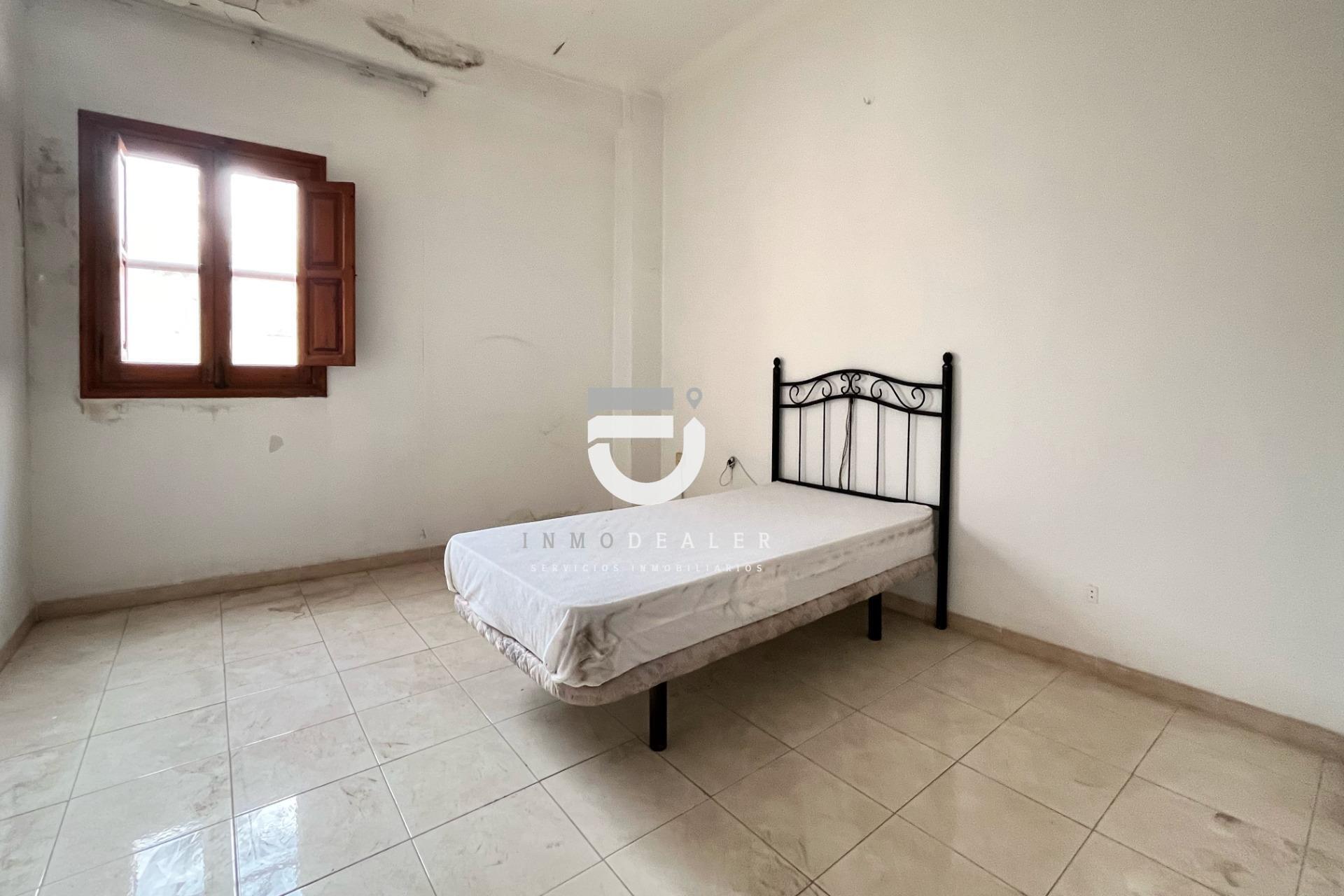 CASA SEÑORIAL EN PEGO