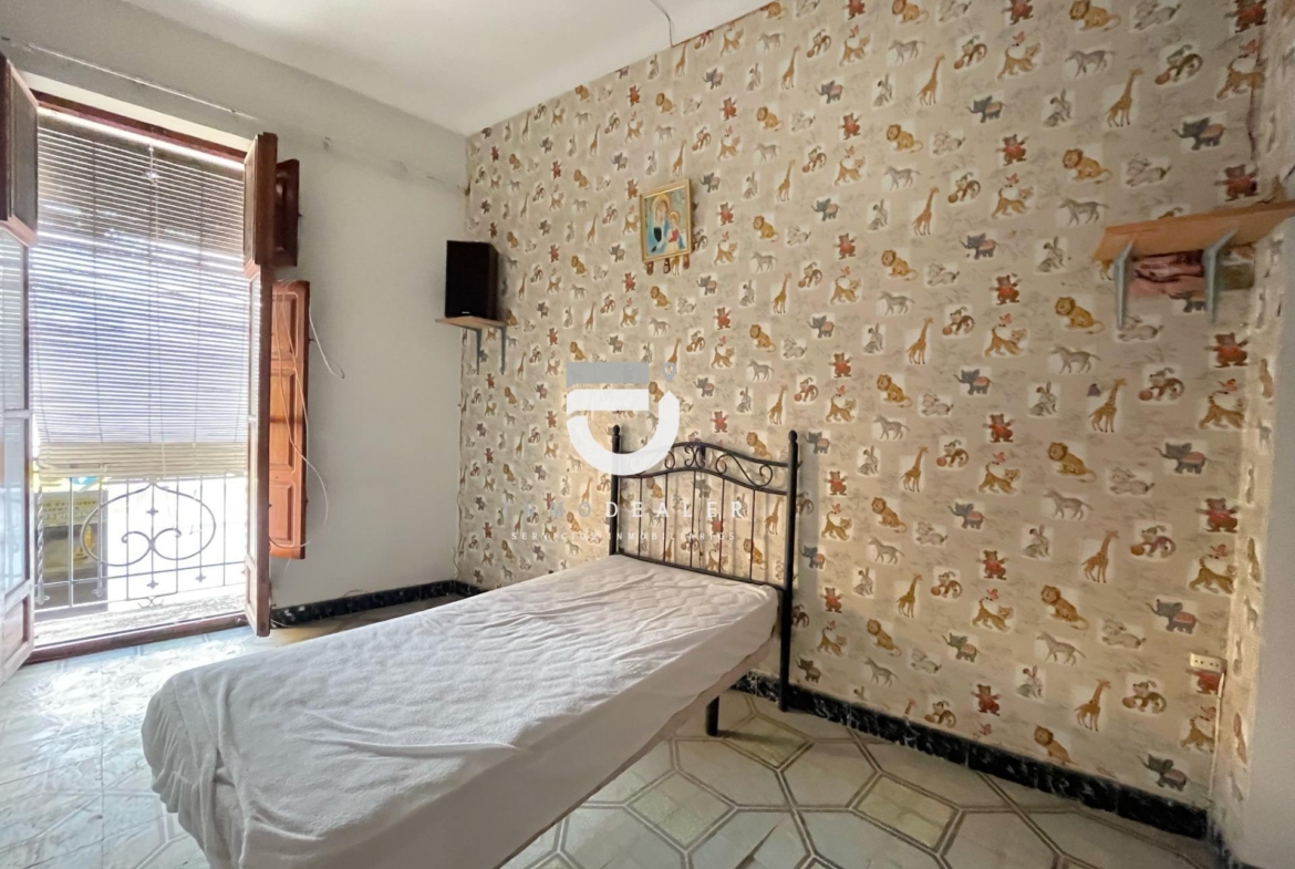 CASA SEÑORIAL EN PEGO