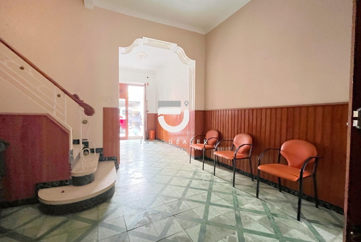 CASA SEÑORIAL EN PEGO