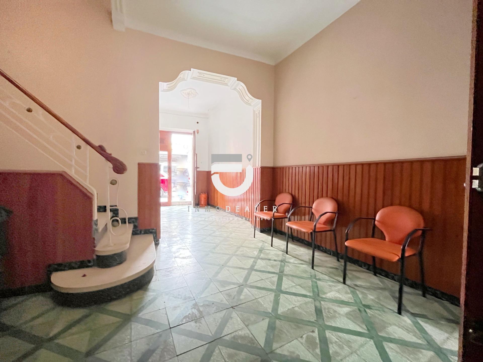 CASA SEÑORIAL EN PEGO