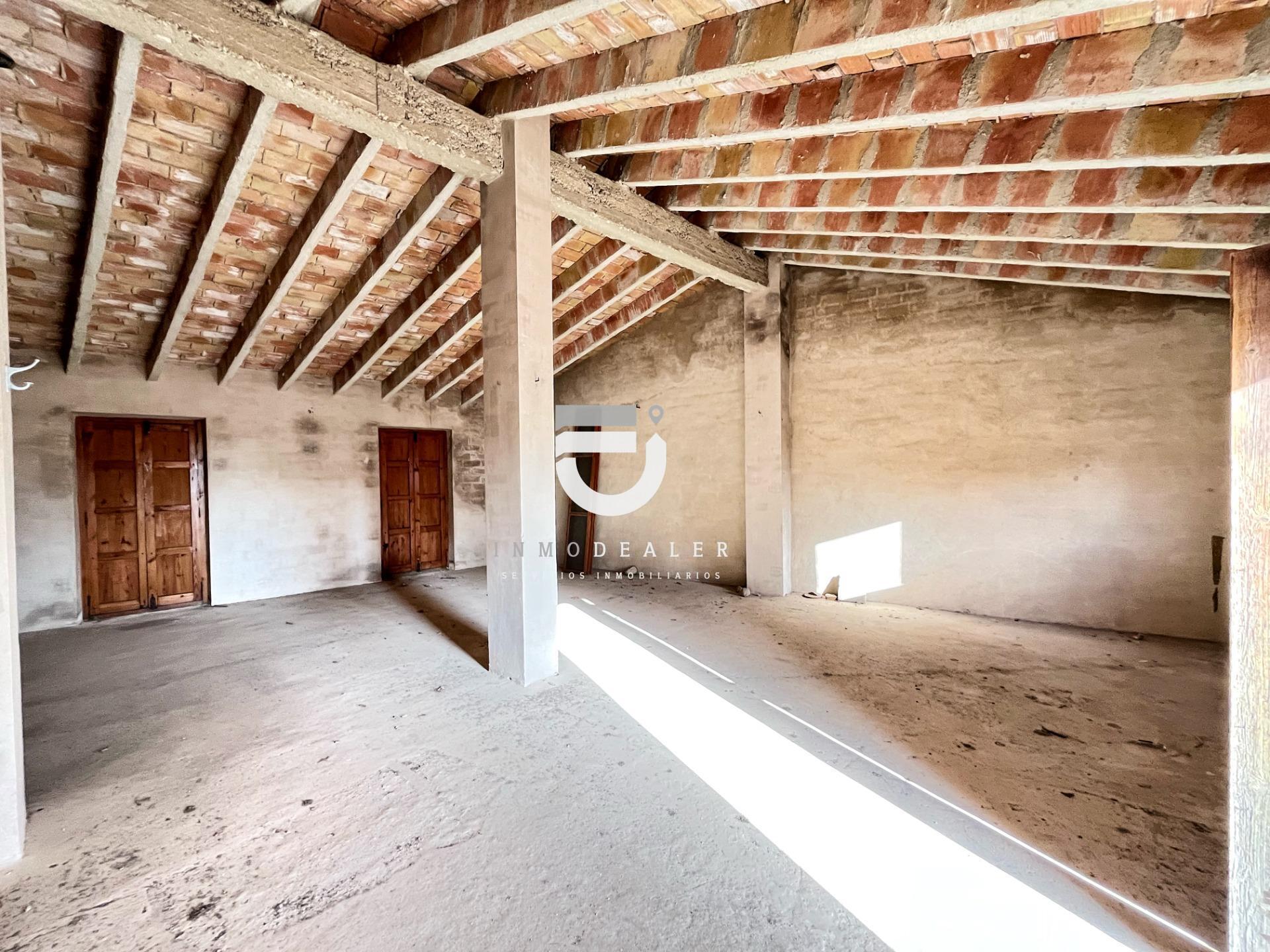 CASA SEÑORIAL EN PEGO