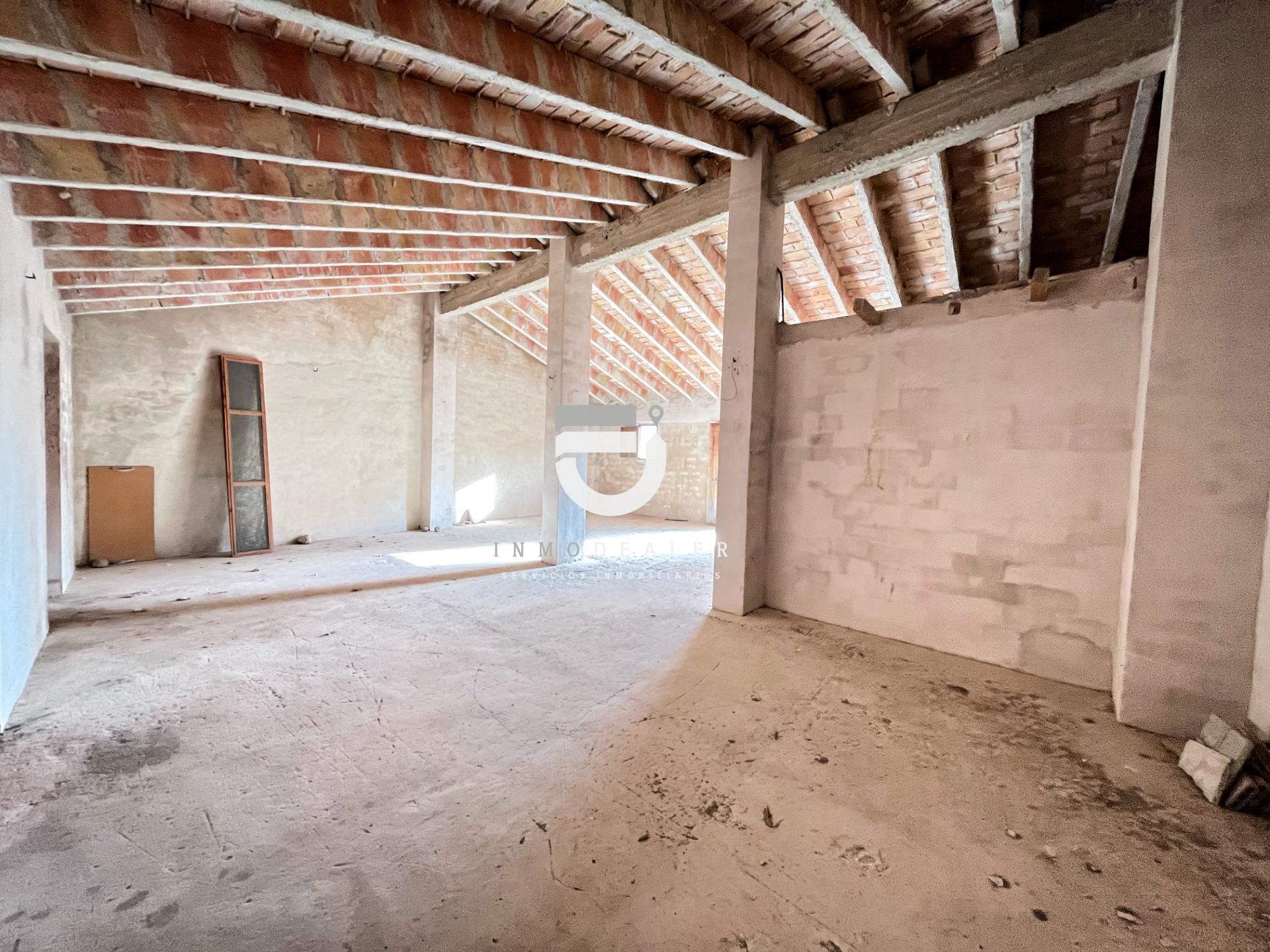 CASA SEÑORIAL EN PEGO