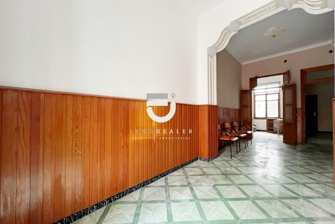 CASA SEÑORIAL EN PEGO