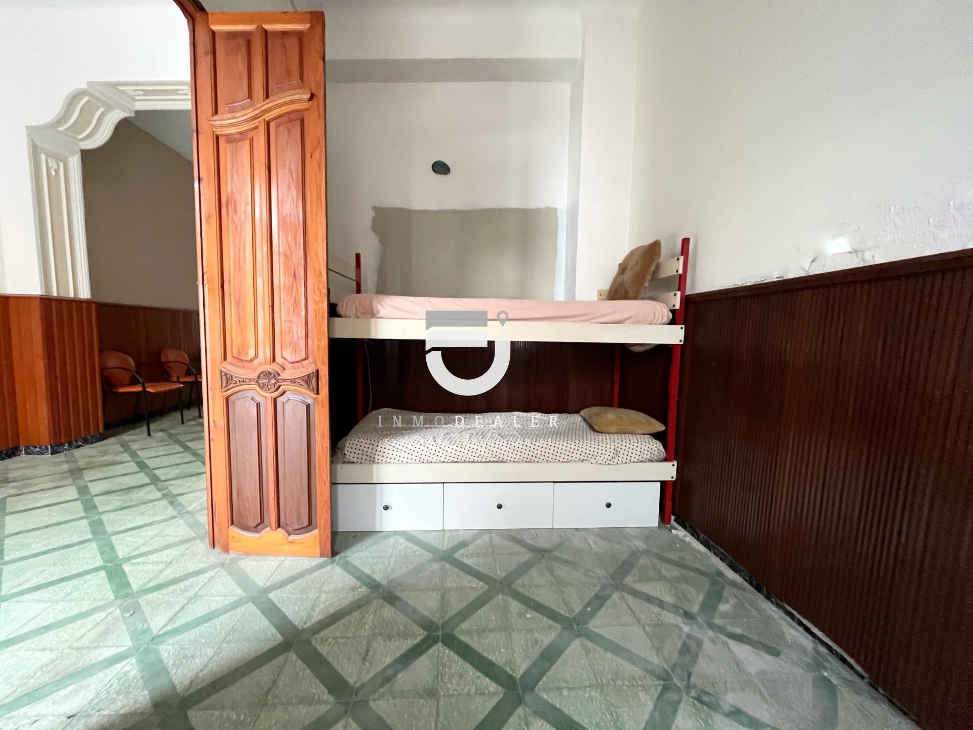 CASA SEÑORIAL EN PEGO