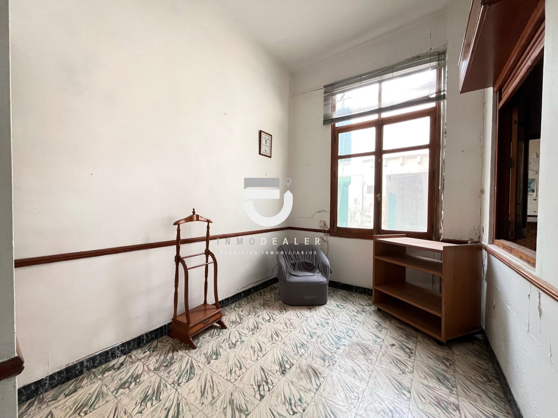 CASA SEÑORIAL EN PEGO