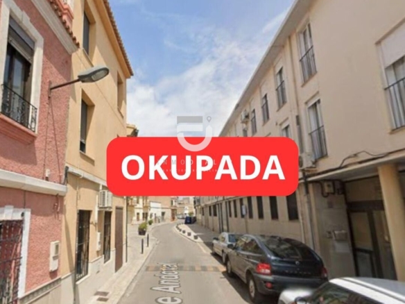 Casa okupada en Llíria (Valencia)