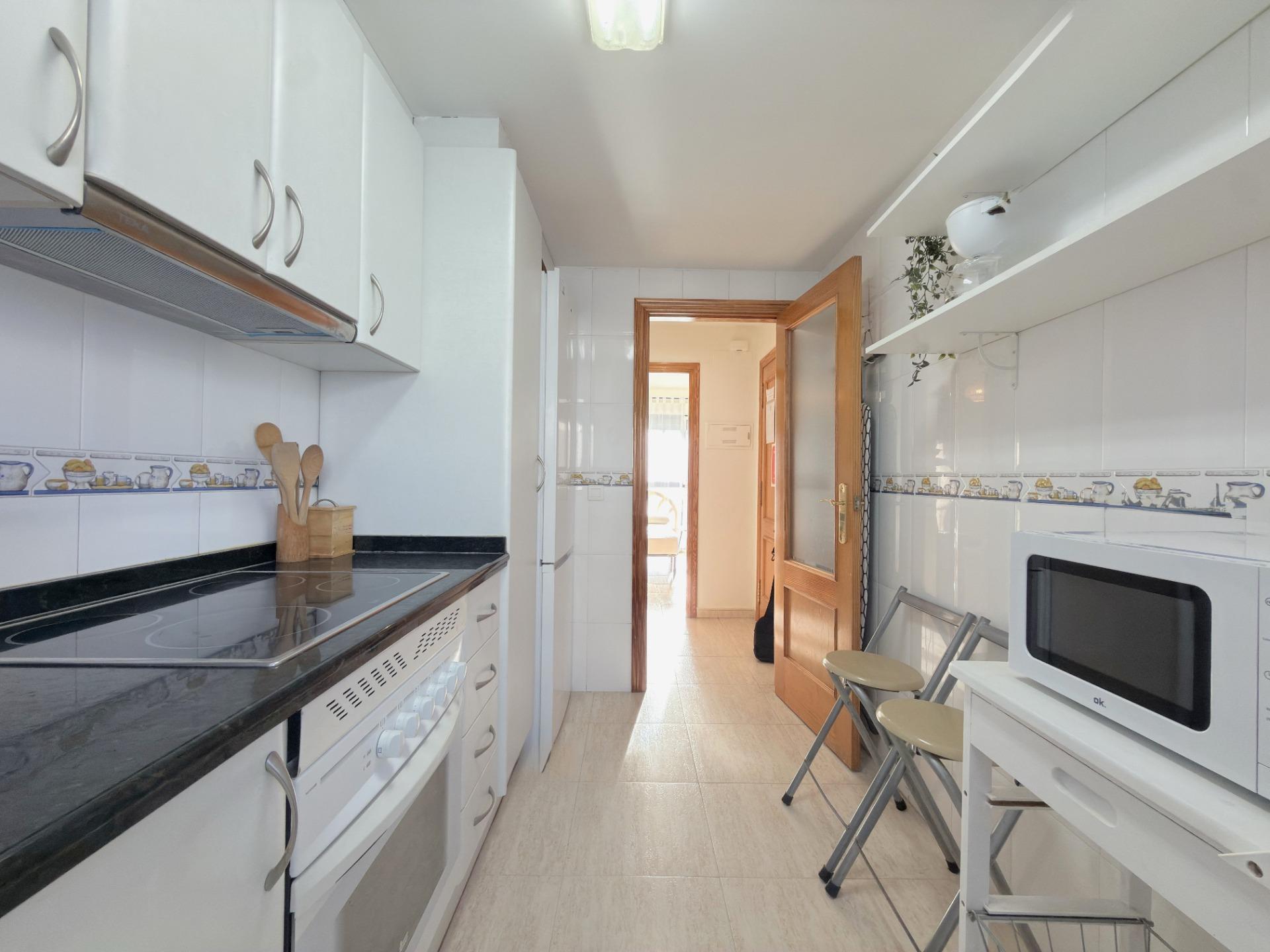 Dúplex en la playa de Gandía con terraza privada, garaje y licencia turística