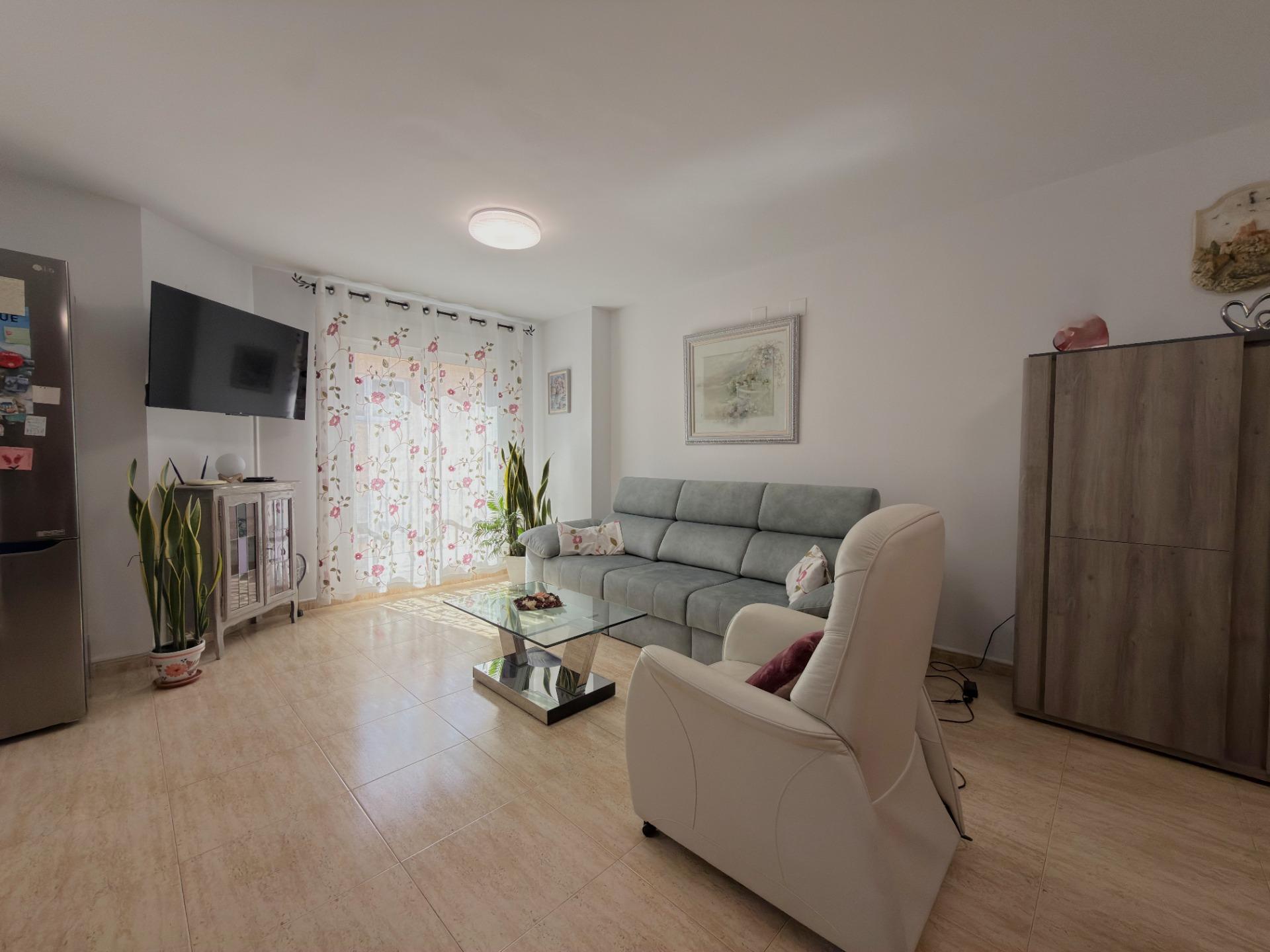 EXCLUSIVO DÚPLEX EN UNA DE LAS MEJORES ZONAS DE GANDÍA CON GARAJE, TRASTERO Y ESPECTACULAR TERRAZA