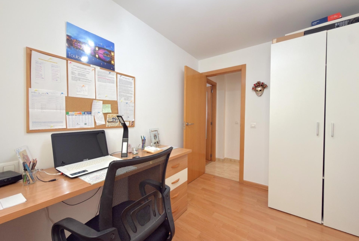 EXCLUSIVO DÚPLEX EN UNA DE LAS MEJORES ZONAS DE GANDÍA CON GARAJE, TRASTERO Y ESPECTACULAR TERRAZA