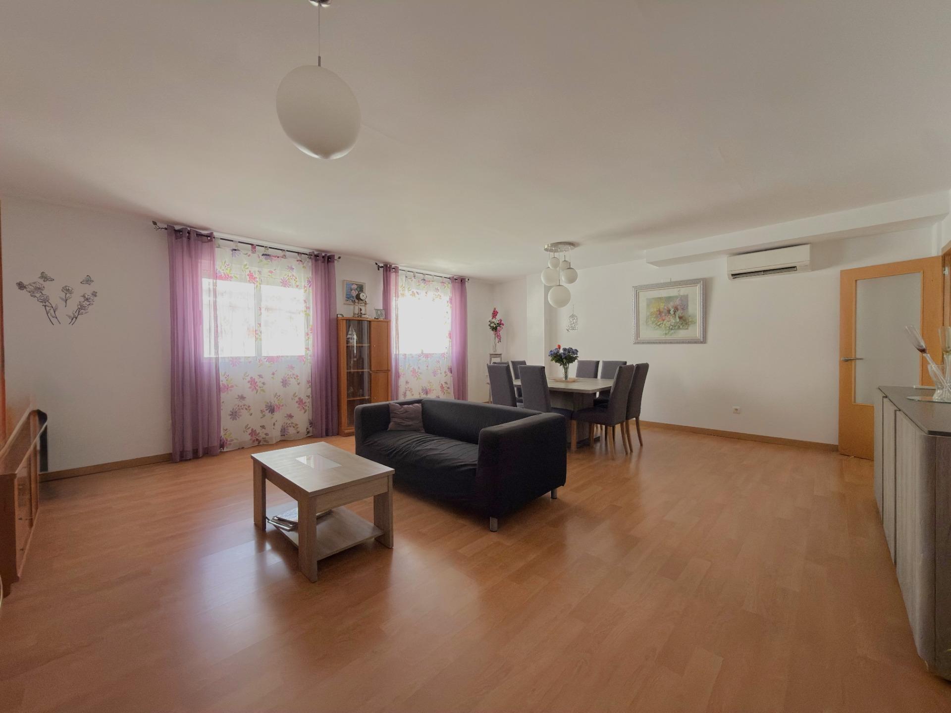 EXCLUSIVO DÚPLEX EN UNA DE LAS MEJORES ZONAS DE GANDÍA CON GARAJE, TRASTERO Y ESPECTACULAR TERRAZA