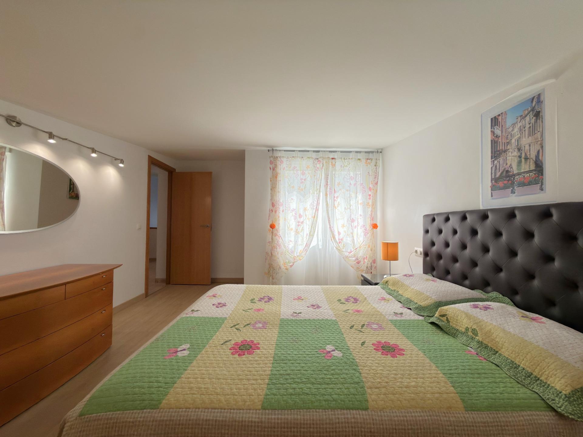 EXCLUSIVO DÚPLEX EN UNA DE LAS MEJORES ZONAS DE GANDÍA CON GARAJE, TRASTERO Y ESPECTACULAR TERRAZA