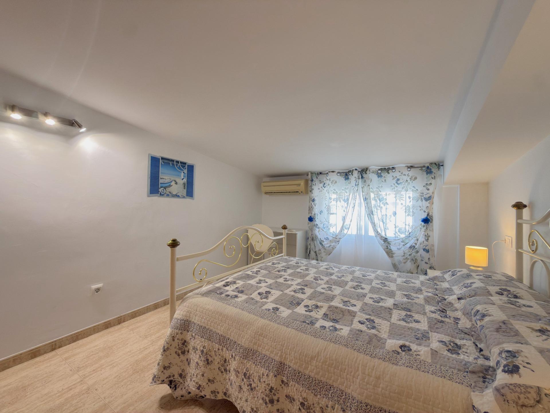 EXCLUSIVO DÚPLEX EN UNA DE LAS MEJORES ZONAS DE GANDÍA CON GARAJE, TRASTERO Y ESPECTACULAR TERRAZA