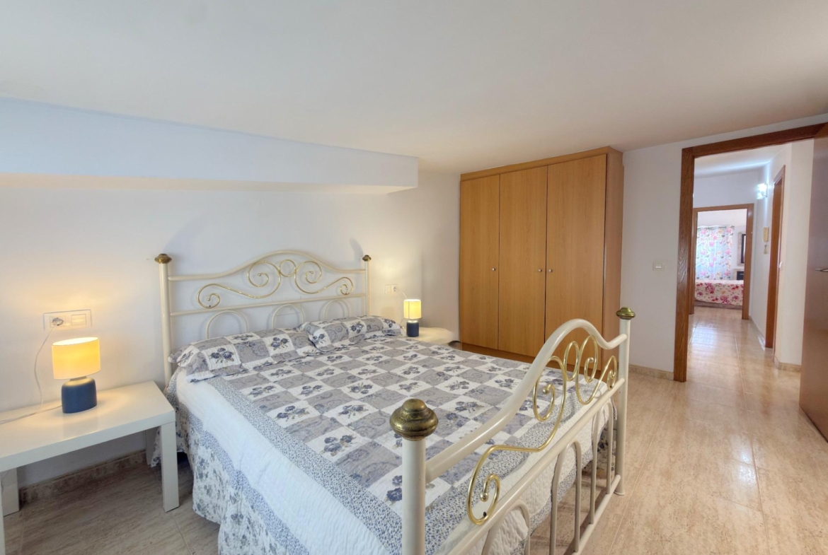 EXCLUSIVO DÚPLEX EN UNA DE LAS MEJORES ZONAS DE GANDÍA CON GARAJE, TRASTERO Y ESPECTACULAR TERRAZA
