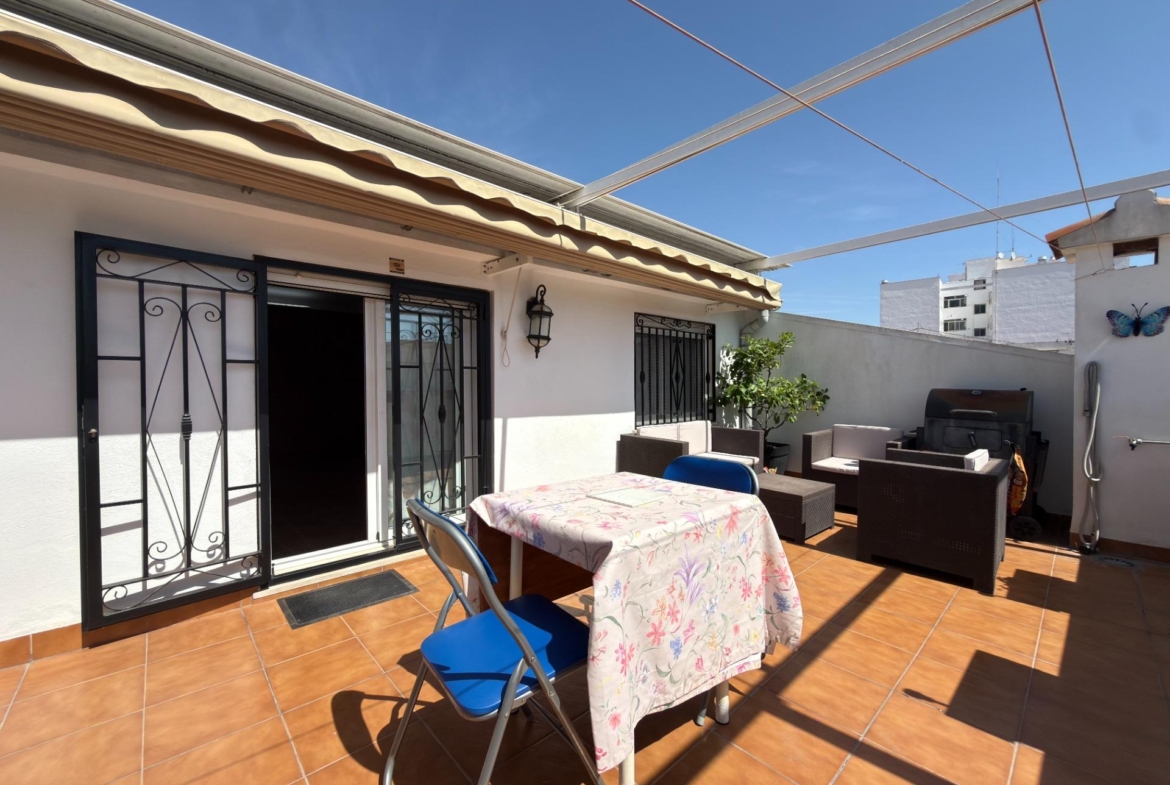 EXCLUSIVO DÚPLEX EN UNA DE LAS MEJORES ZONAS DE GANDÍA CON GARAJE, TRASTERO Y ESPECTACULAR TERRAZA