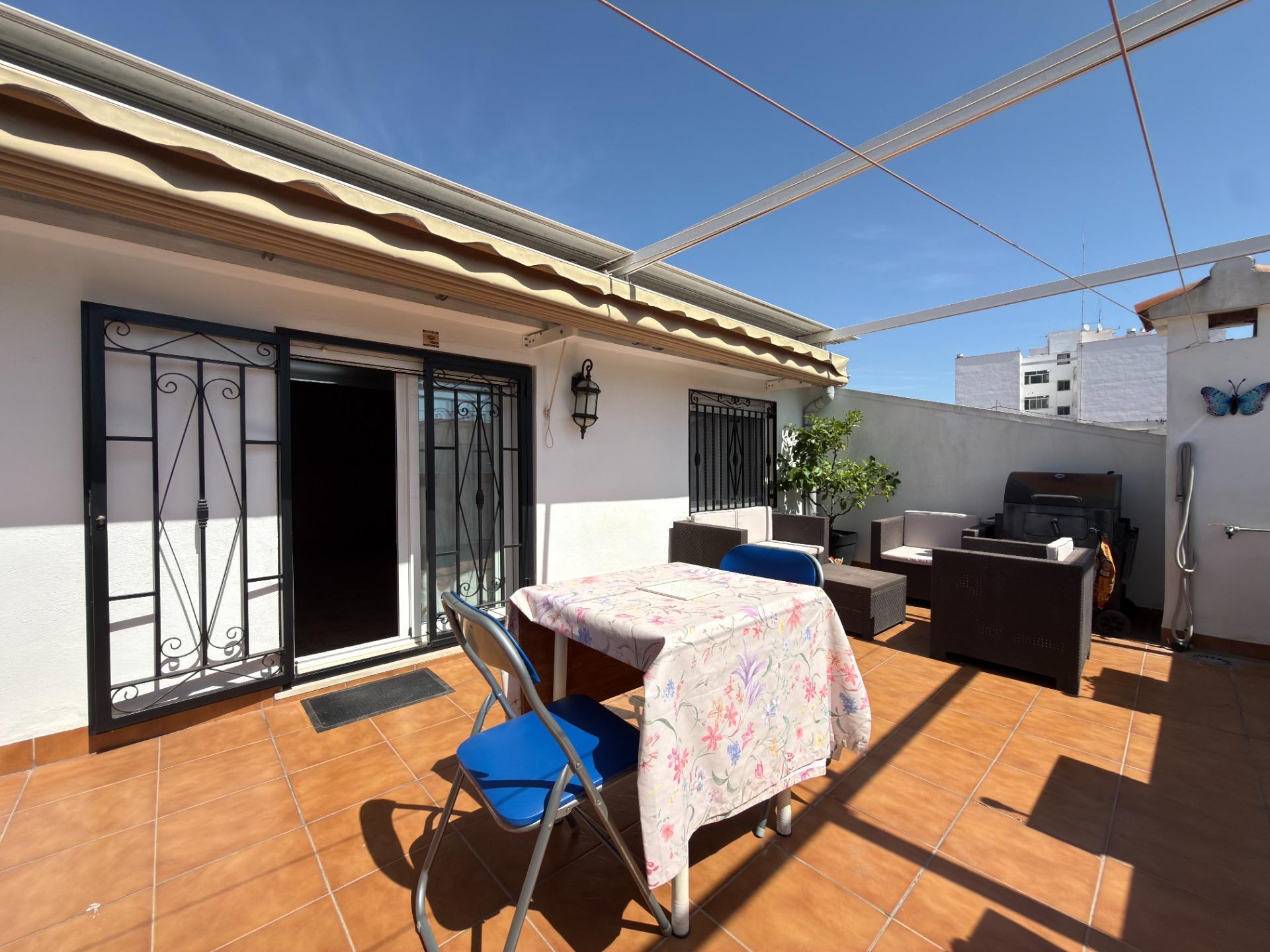 EXCLUSIVO DÚPLEX EN UNA DE LAS MEJORES ZONAS DE GANDÍA CON GARAJE, TRASTERO Y ESPECTACULAR TERRAZA