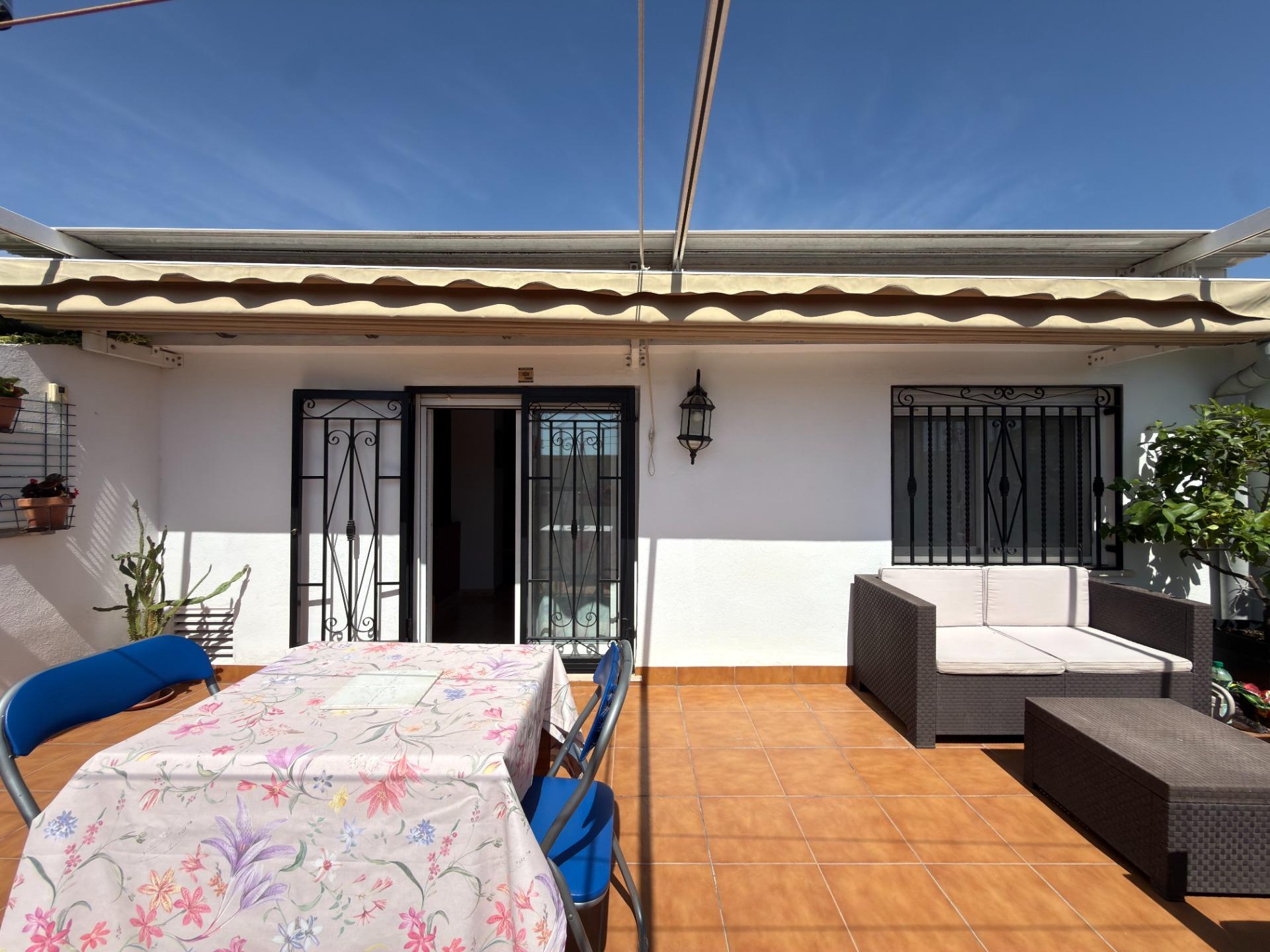 EXCLUSIVO DÚPLEX EN UNA DE LAS MEJORES ZONAS DE GANDÍA CON GARAJE, TRASTERO Y ESPECTACULAR TERRAZA