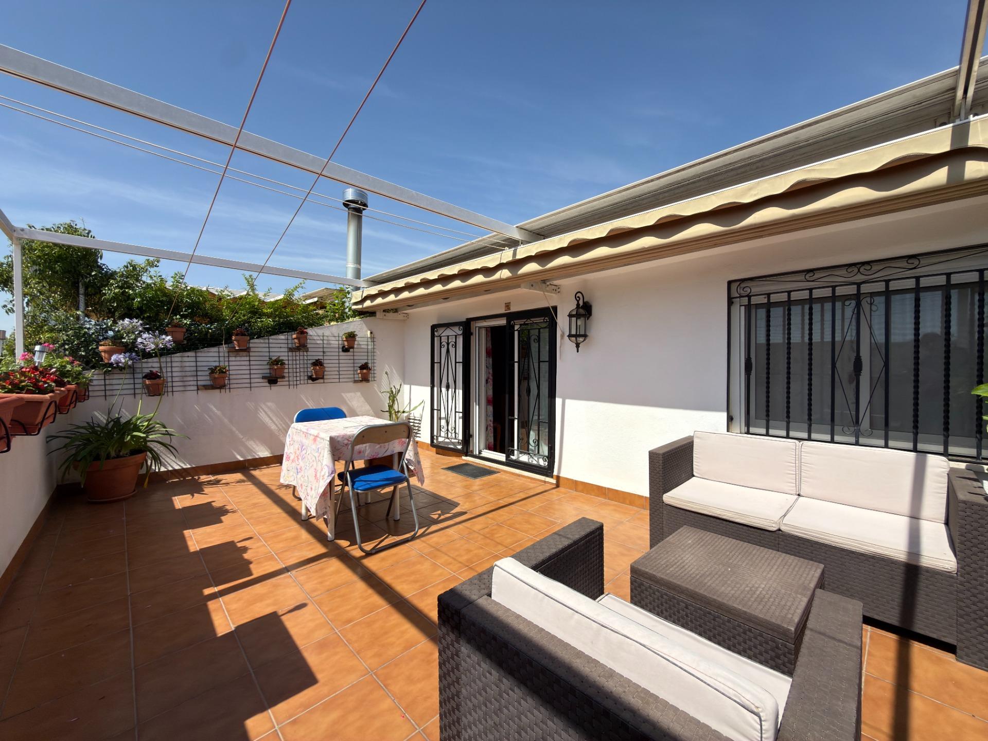 EXCLUSIVO DÚPLEX EN UNA DE LAS MEJORES ZONAS DE GANDÍA CON GARAJE, TRASTERO Y ESPECTACULAR TERRAZA