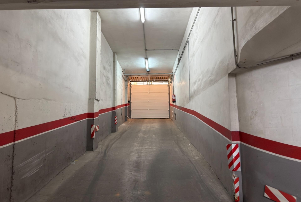 EXCLUSIVO DÚPLEX EN UNA DE LAS MEJORES ZONAS DE GANDÍA CON GARAJE, TRASTERO Y ESPECTACULAR TERRAZA