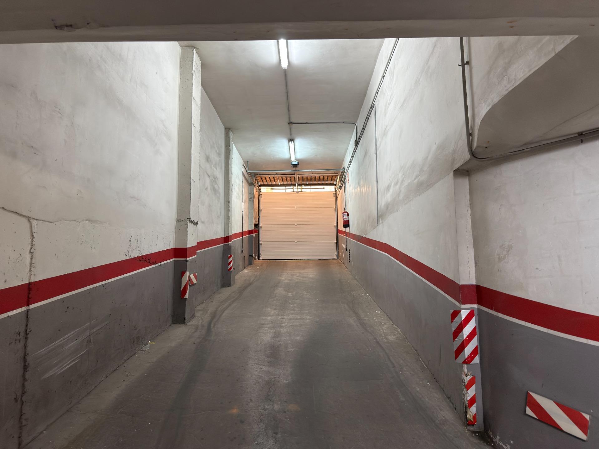 EXCLUSIVO DÚPLEX EN UNA DE LAS MEJORES ZONAS DE GANDÍA CON GARAJE, TRASTERO Y ESPECTACULAR TERRAZA