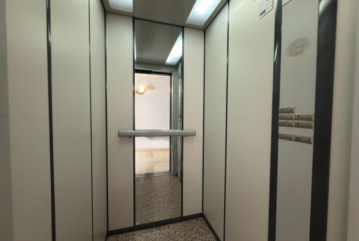 EXCLUSIVO DÚPLEX EN UNA DE LAS MEJORES ZONAS DE GANDÍA CON GARAJE, TRASTERO Y ESPECTACULAR TERRAZA