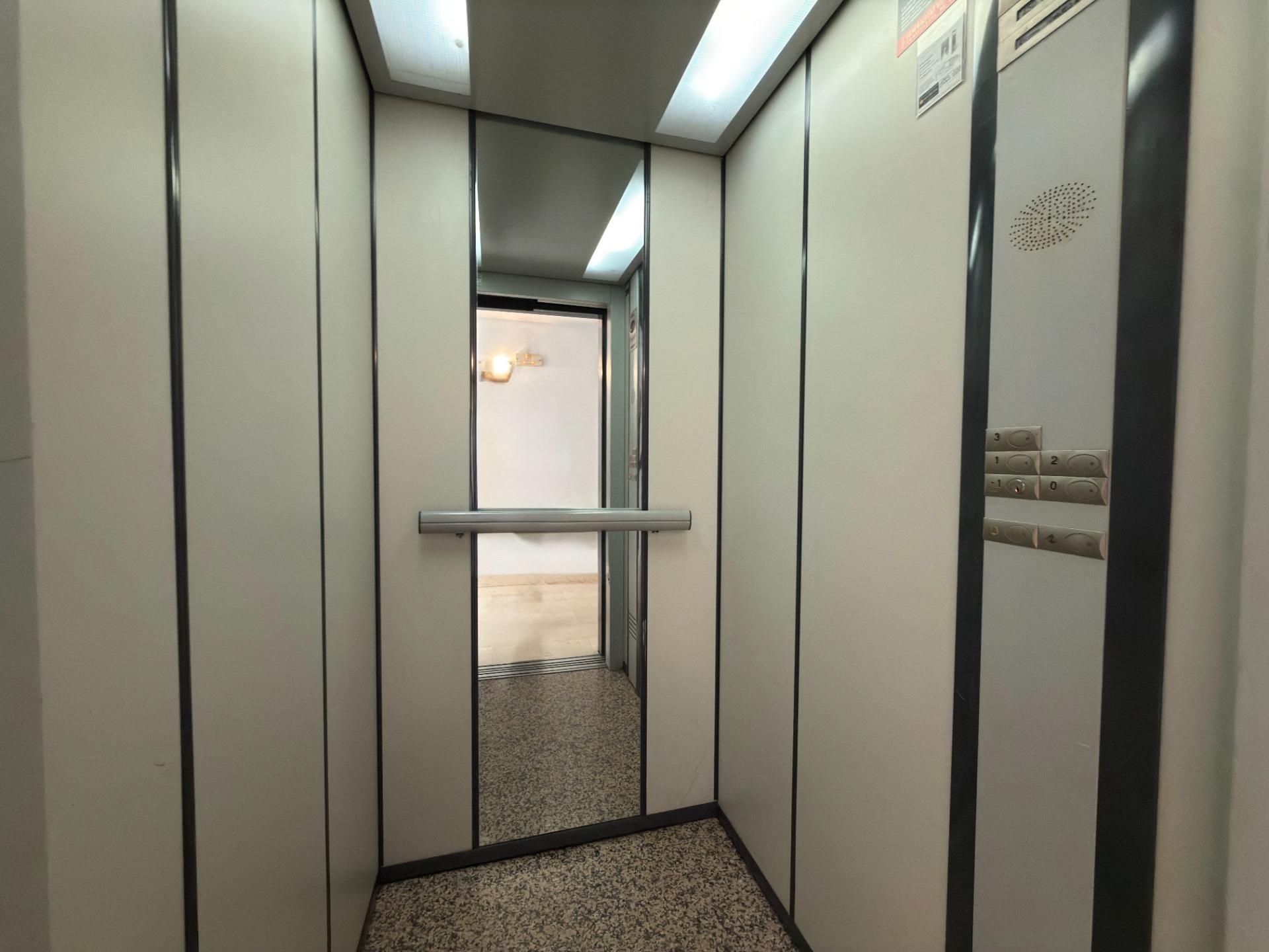 EXCLUSIVO DÚPLEX EN UNA DE LAS MEJORES ZONAS DE GANDÍA CON GARAJE, TRASTERO Y ESPECTACULAR TERRAZA