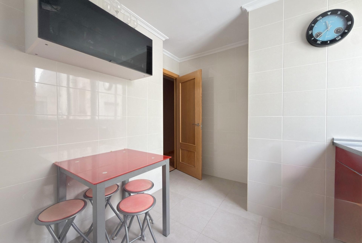 Vivienda reformada de 101 m² con 4 habitaciones y gran luminosidad en Gandía