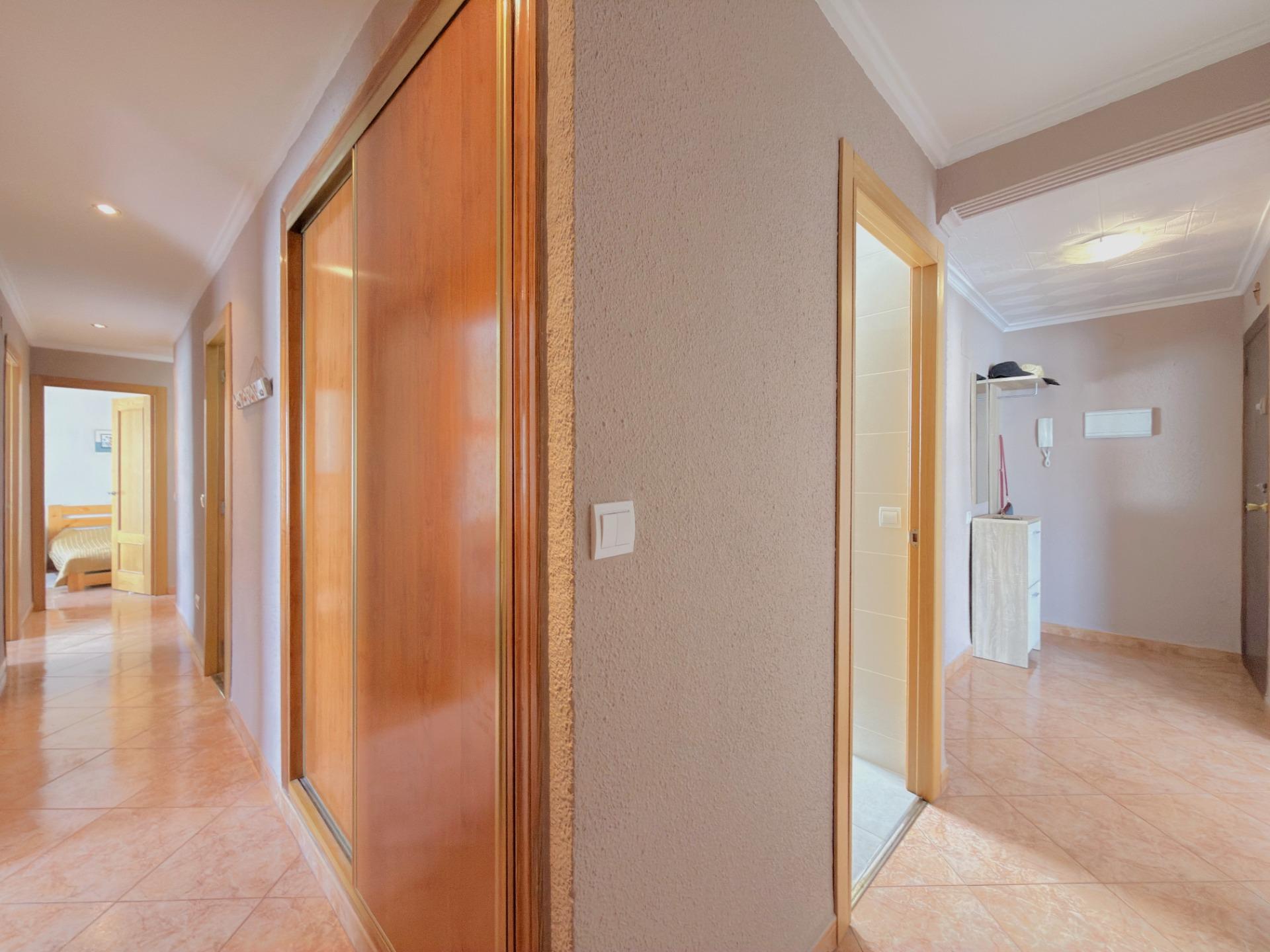 Vivienda reformada de 101 m² con 4 habitaciones y gran luminosidad en Gandía