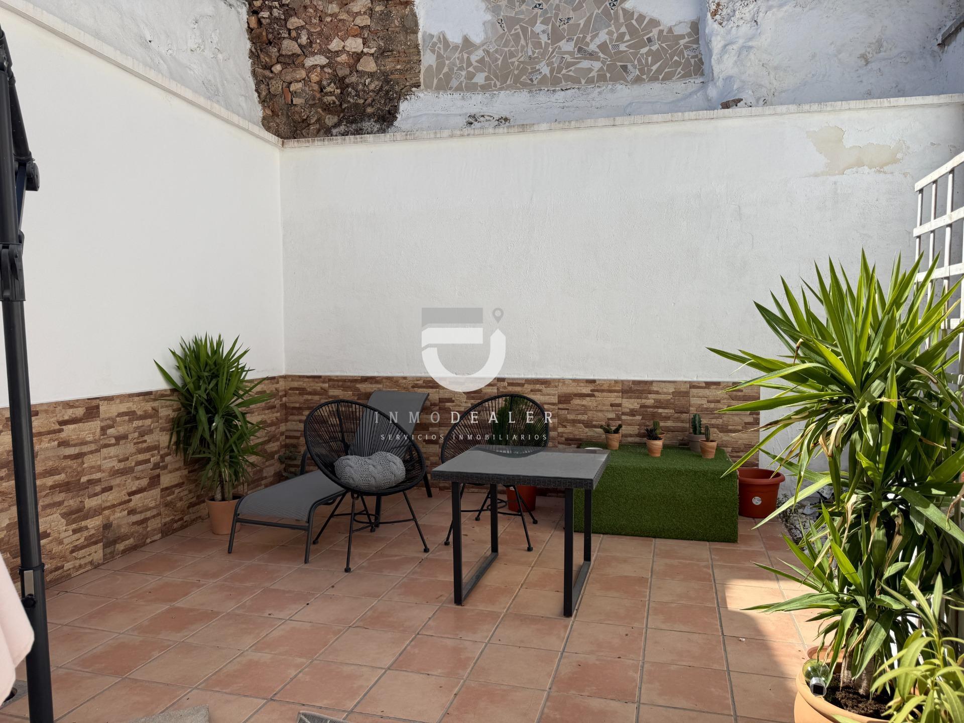 Estudio en alquiler en casa compartida – Palma de Gandia