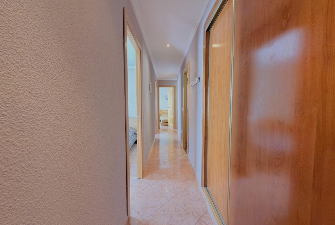 Vivienda reformada de 101 m² con 4 habitaciones y gran luminosidad en Gandía