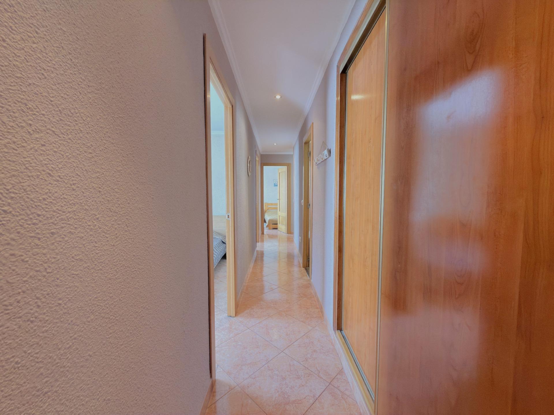 Vivienda reformada de 101 m² con 4 habitaciones y gran luminosidad en Gandía
